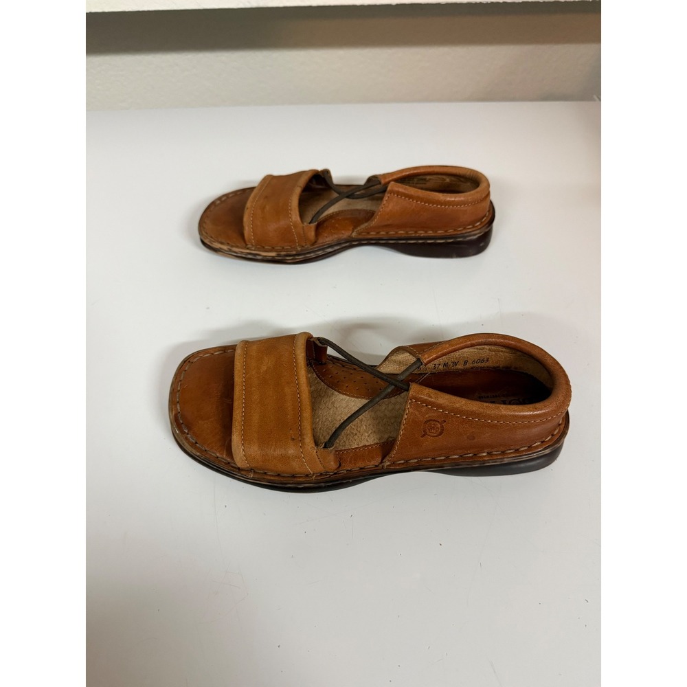 Born Handcrafted Leather Sandals Womens 6.5 Tan Brown Slip On Elastic - Picture 4 of 7